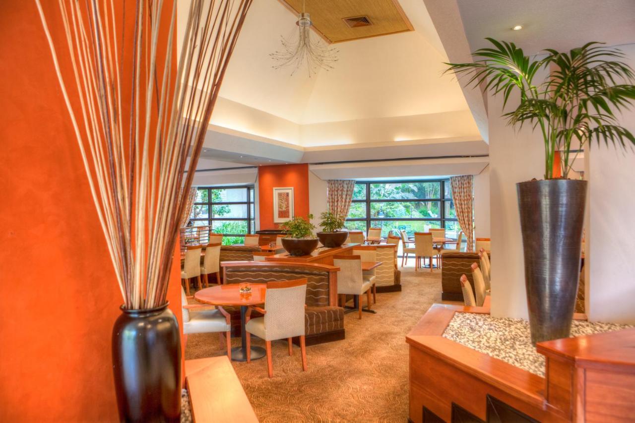 City Lodge Hotel Sandton, Katherine Street Йоханнесбург Экстерьер фото