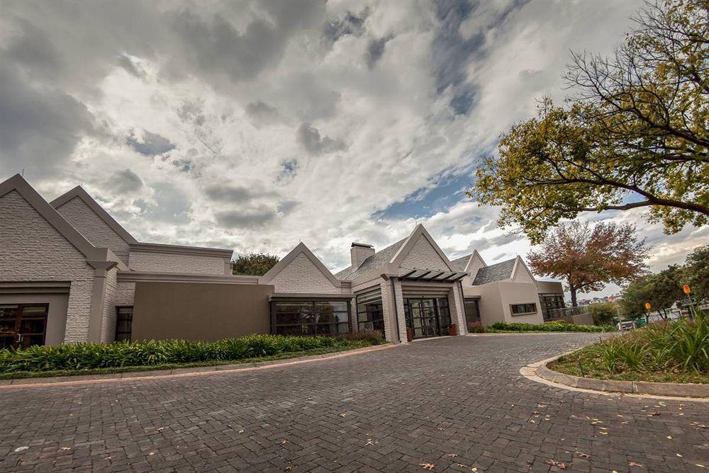 City Lodge Hotel Sandton, Katherine Street Йоханнесбург Экстерьер фото